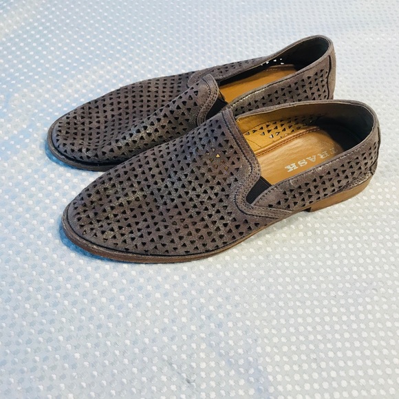 Trask Ali perf pewter metallic suede shoes - Picture 3 of 8